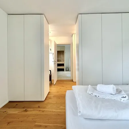 Finest Ottilienhof, Sauna, 200m From Lift By In One Appartement Zell am See